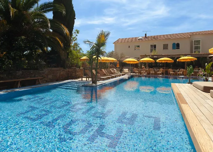 Hotel La Piscine