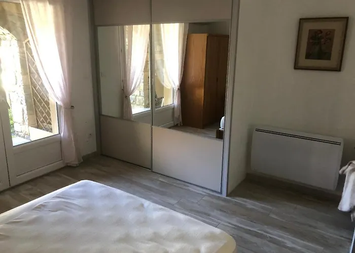 Hotel De La Madeleine Anduze