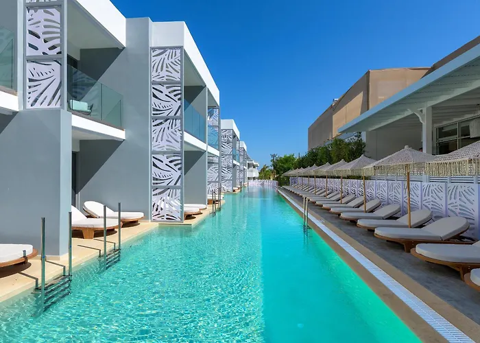 Oceanis Park Hotel