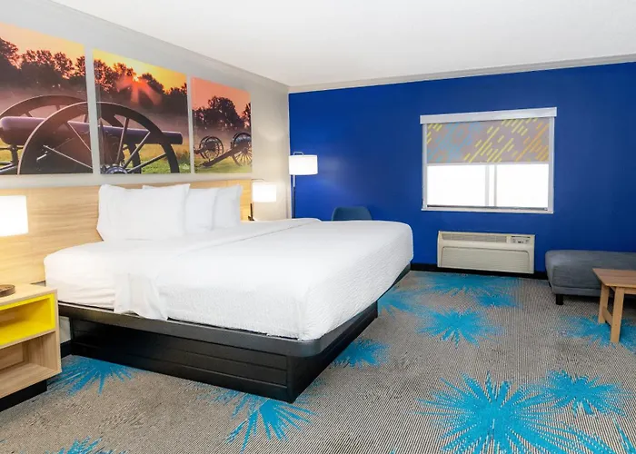 Days Inn By Wyndham Fort Smith