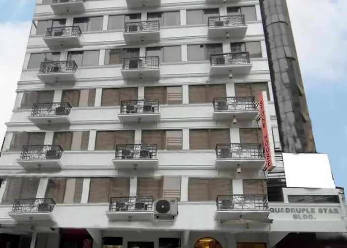 Stone House Hotel Manila