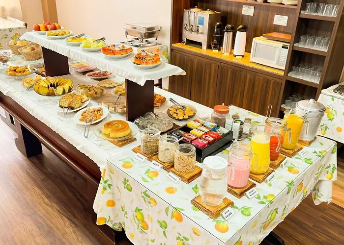 Fares Turis Hotel