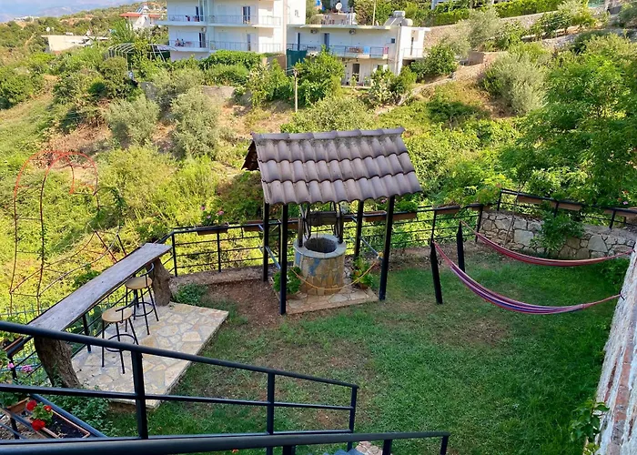 Itaka Hotel Lukova