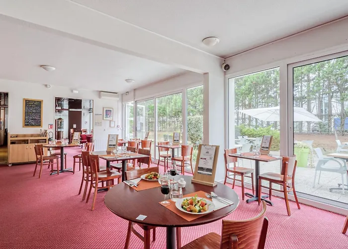 Brit Hotel Bordeaux Aeroport - Le Soretel
