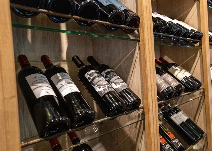 Domaine De Monrecour - Hotel & Restaurant - Proche De Sarlat