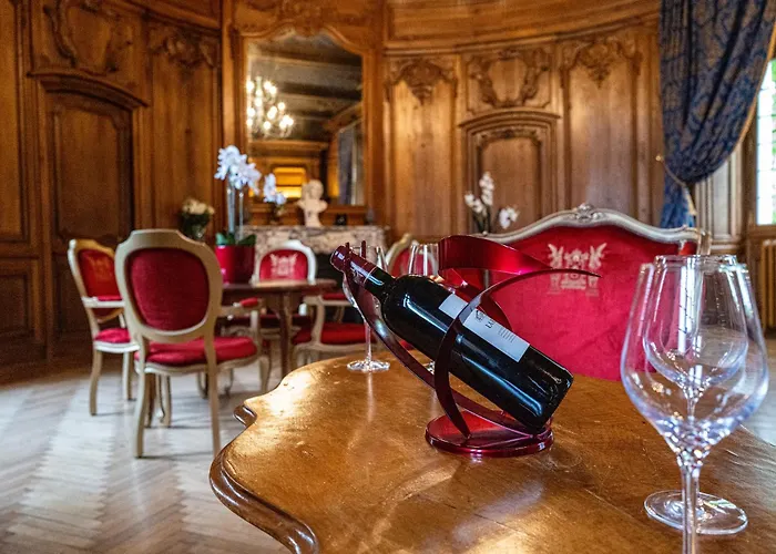 Domaine De Monrecour - Hotel & Restaurant - Proche De Sarlat