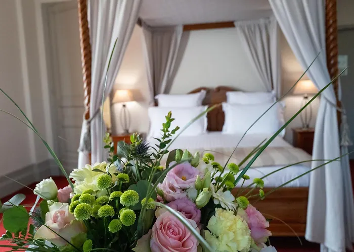 Domaine De Monrecour - Hotel & Restaurant - Proche De Sarlat