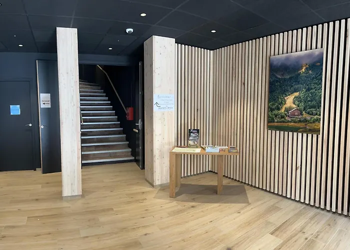 Hotel Du Puy Ferrand , Restaurant La Table De L'Ours
