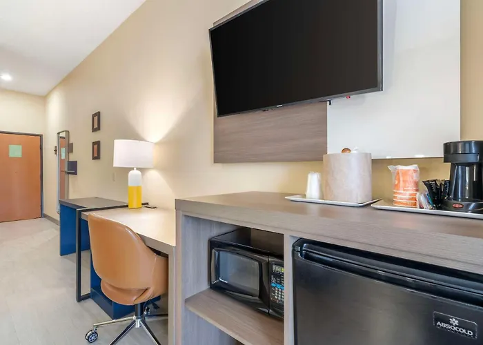 Comfort Suites Mckinney-Allen