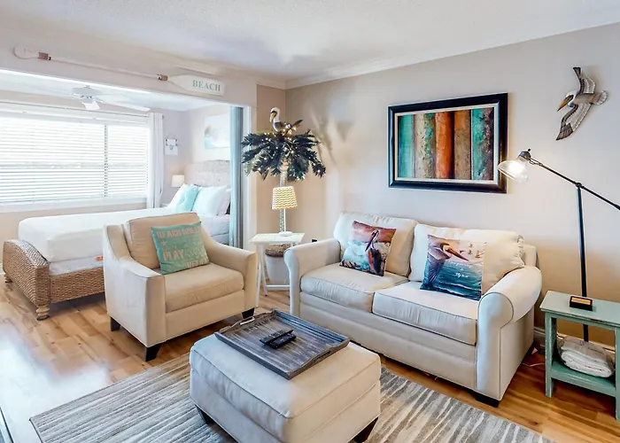 Sunset Harbor Palms 1-311