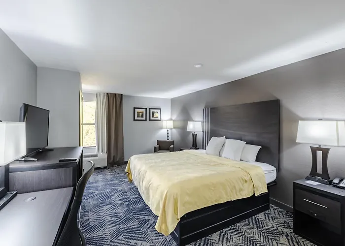 Quality Inn Olive Branch - Memphis South