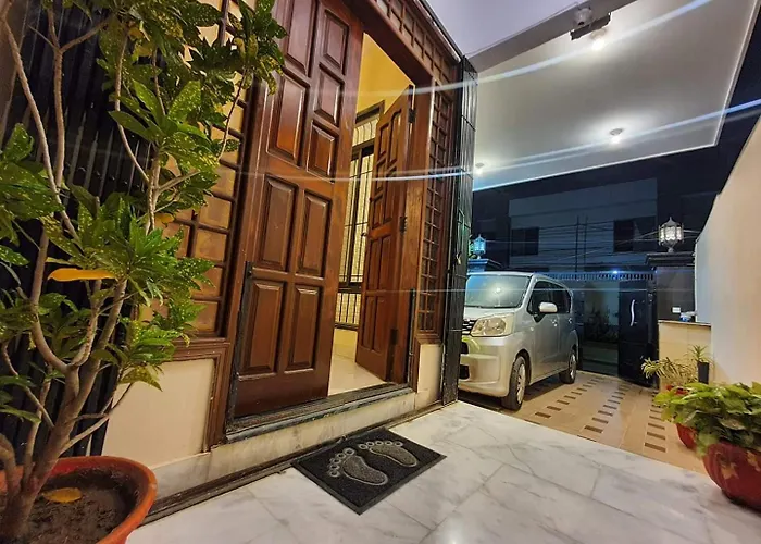 Imperial Inn Hotel Karachi