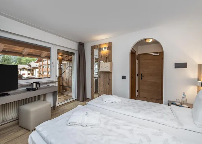 Hotel Ramon