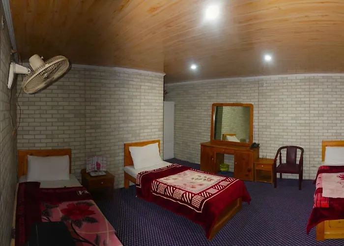 Hotel Dewanekhas Skardu