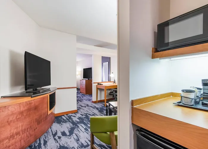 Fairfield Inn & Suites Columbia