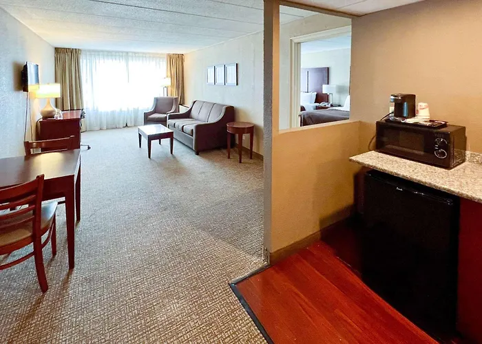 Quality Inn & Suites Orland Park - Chicago