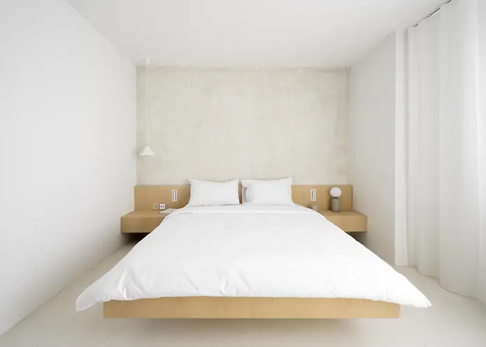 Hotel Hello Plovdiv - Free Parking And Pet Friendly