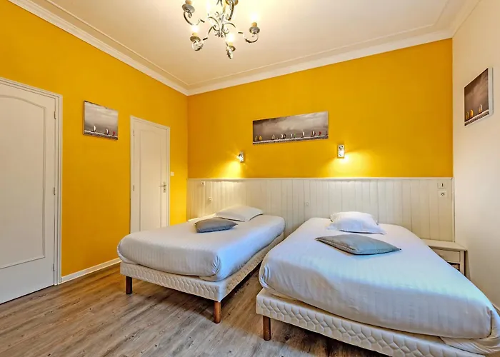 Logis Hotel De La Corniche