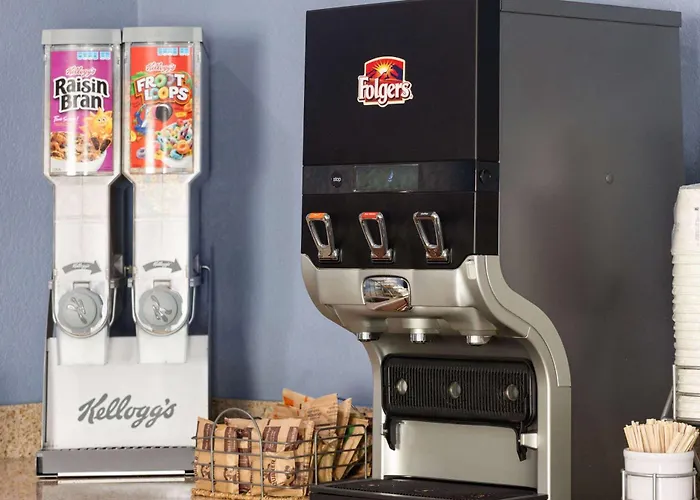 Days Inn & Suites By Wyndham Green Bay Wi