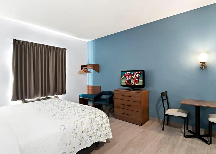 Hometowne Studios By Red Roof East Lansing - Okemos
