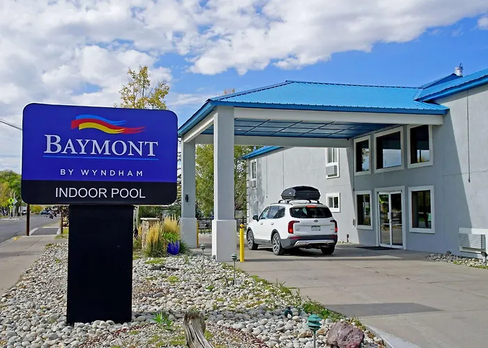 Baymont By Wyndham Monte Vista Hotel