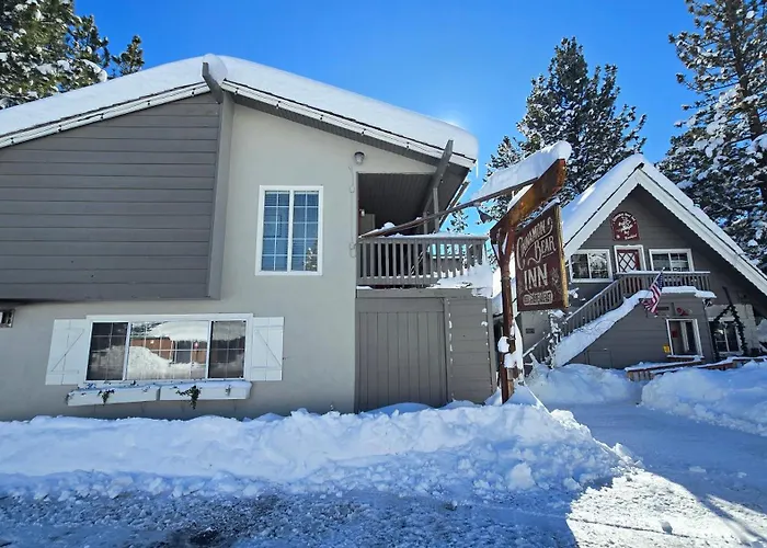 Cinnamon Bear Inn