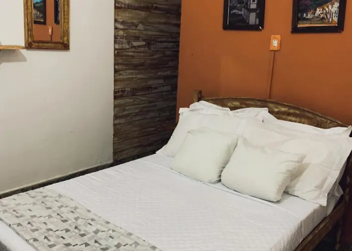 Trem De Pouso Rustic Guest House