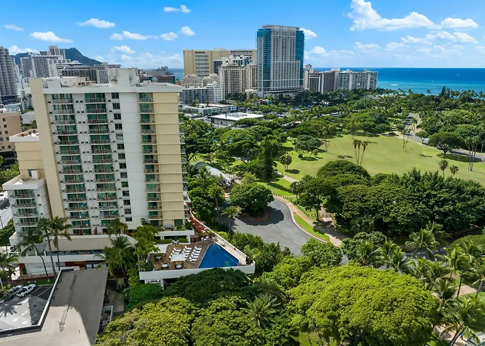 Luana Waikiki Hotel & Suites