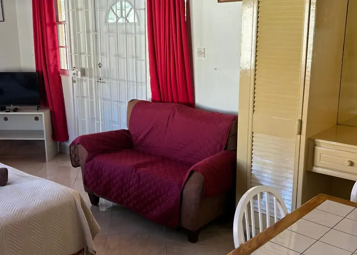 Rose Apartments