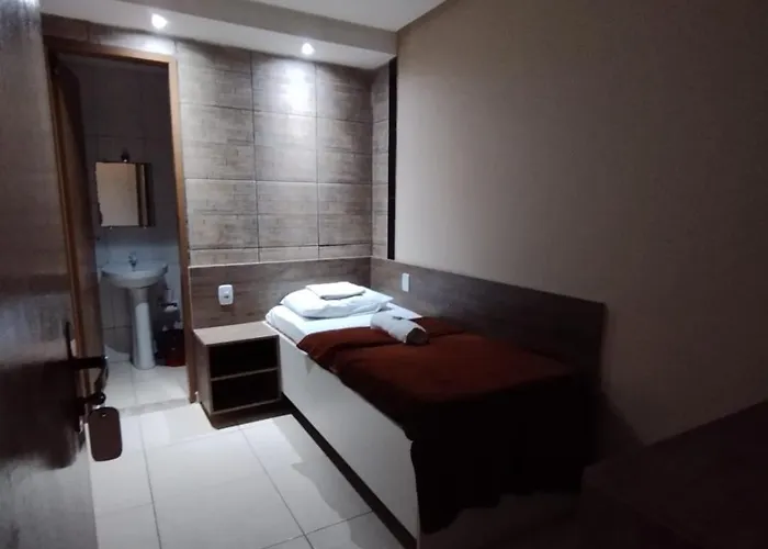 Sam House Hotel