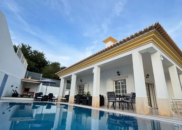 Villa Bonita Guesthouse Albufeira Old Town