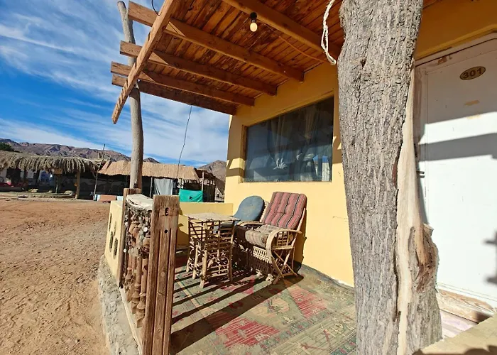 Acacia Camp