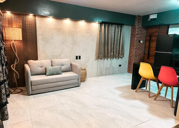Blue Tulip - 4Mins From Mactan Airport Hotel Lapu-Lapu City