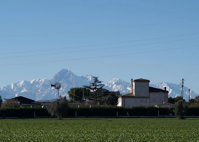 Molike Country House