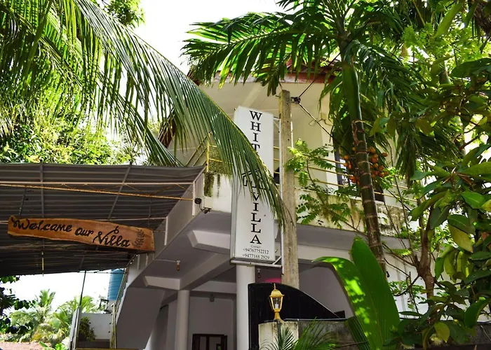 White Villa Hotel