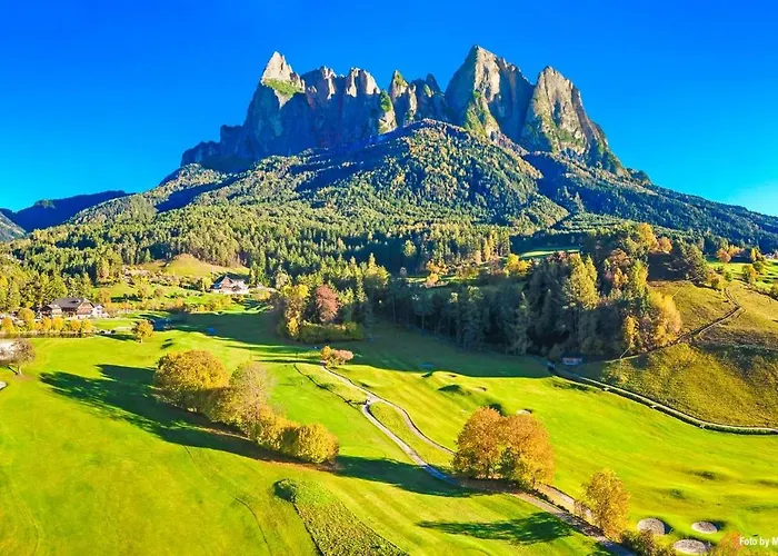 Solaia Hotel & Guesthouse