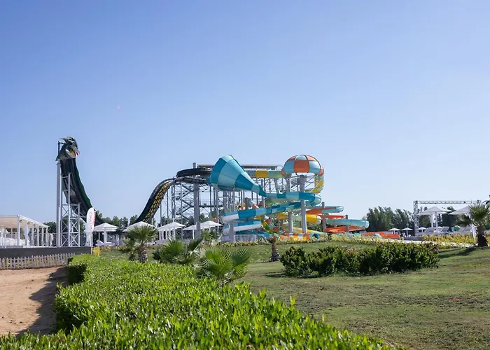 Sirena Beach Resort&Spa