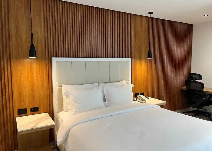 Hotels 111