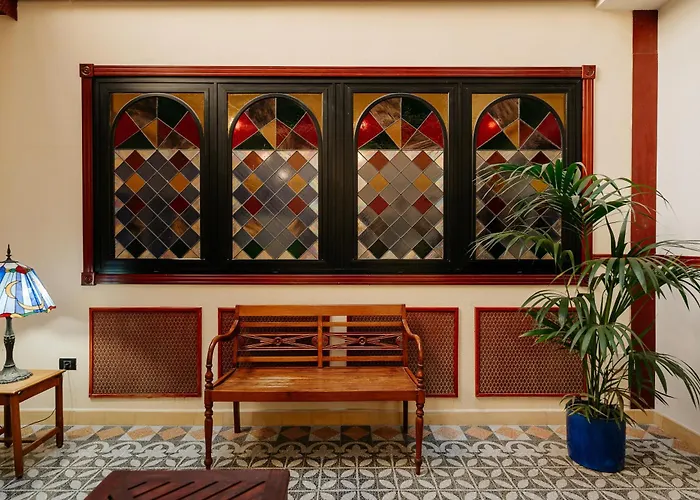Hotel Reveron Plaza