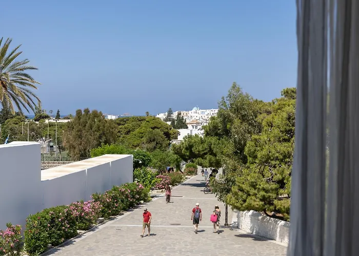 Doukissa Hotel - Parikia Town Centre