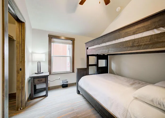 Ridgeline Hotel At Yellowstone, An Ascend Collection Hotel