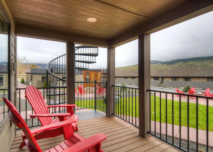 Ridgeline Hotel At Yellowstone, An Ascend Collection Hotel