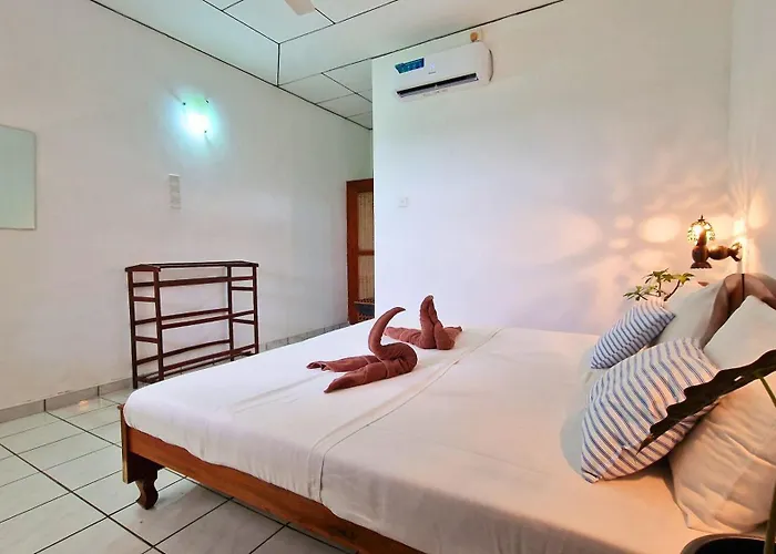 E & C Guesthouse