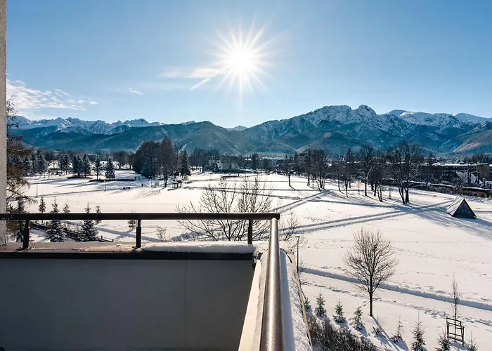 Hotel Helios Nowy Basen ! Zakopane, Centrum - Tylko 300M Od Krupowek !