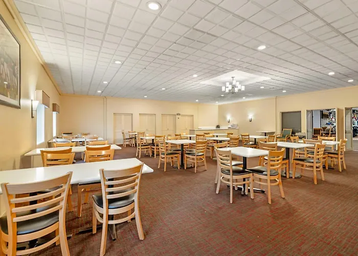Best Western Green Bay Inn And Conference Center