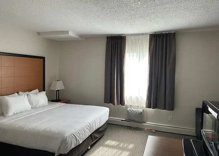 Anavada Inn & Suites - Grande Prairie