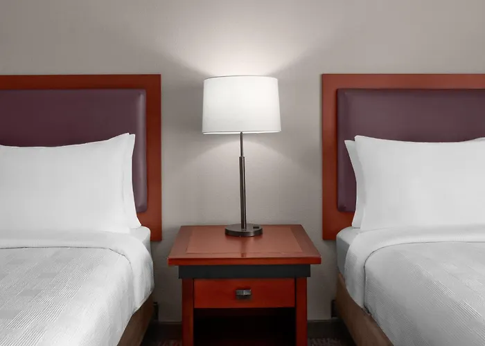 Larkspur Landing Extended Stay Suites Campbell