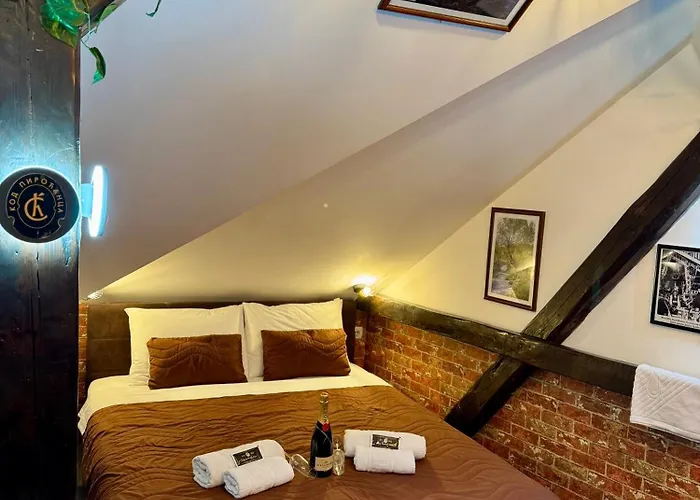 Rooms & Restaurant Pirocanac