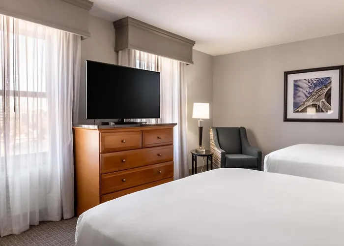 Drury Plaza Hotel Broadview Wichita