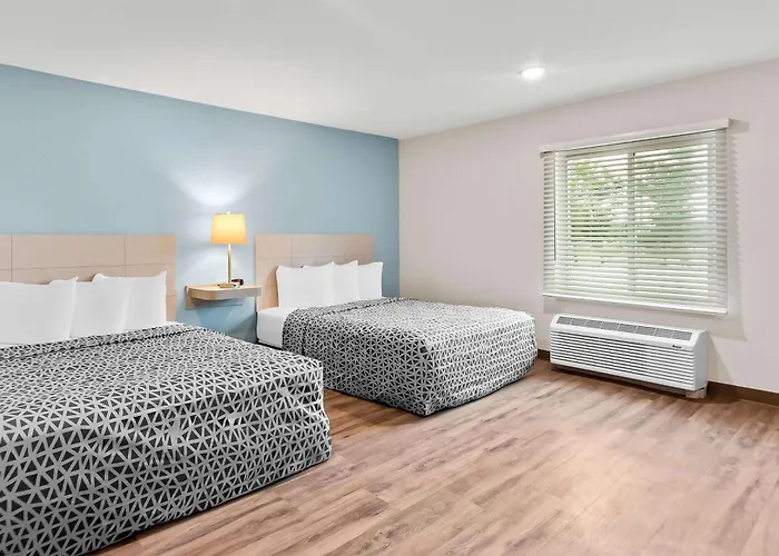 Woodspring Suites Pensacola West